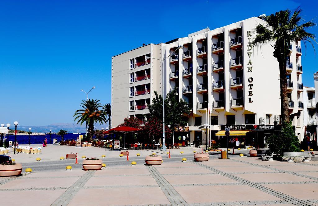 蕾兹万酒店 Çeşme 外观 照片