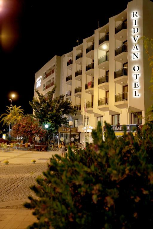 蕾兹万酒店 Çeşme 外观 照片