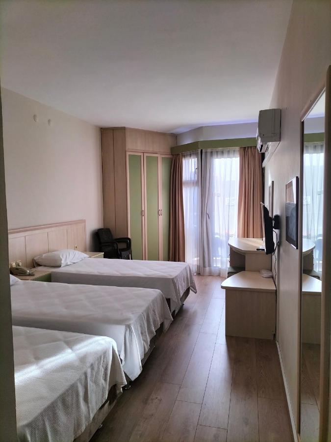 蕾兹万酒店 Çeşme 外观 照片