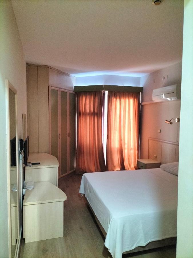蕾兹万酒店 Çeşme 外观 照片