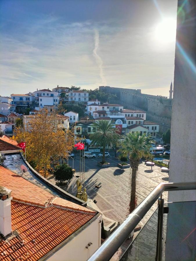 蕾兹万酒店 Çeşme 外观 照片