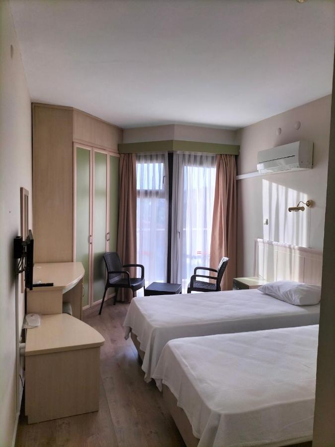 蕾兹万酒店 Çeşme 外观 照片