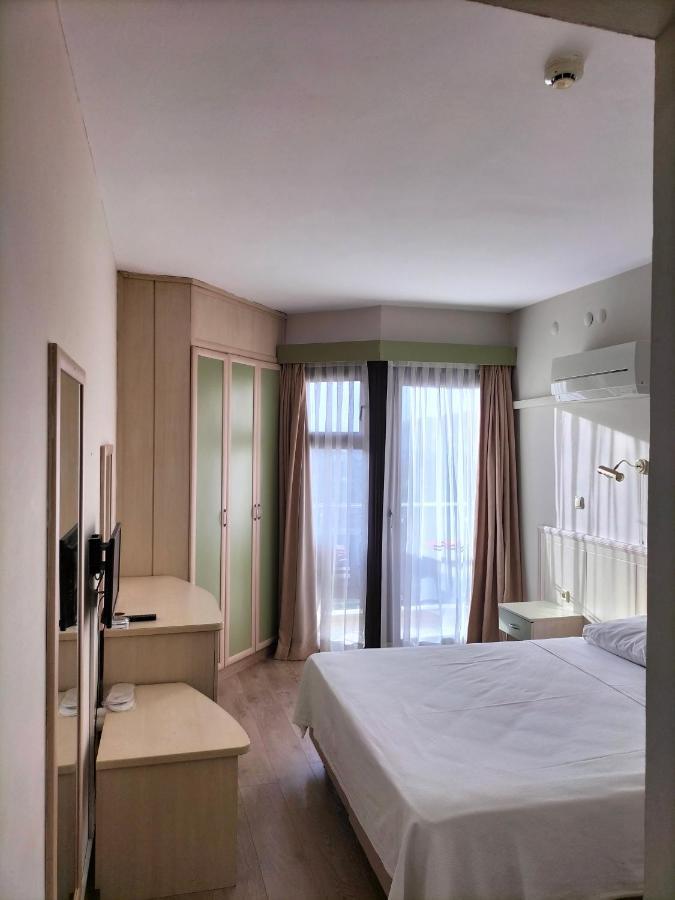 蕾兹万酒店 Çeşme 外观 照片
